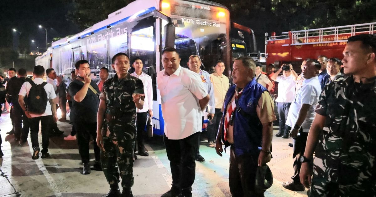 Pastikan Malam Tahun Baru Kondusif, Bupati Bogor Bersam Forkopimda Tinjau Pos Pengamanan dan Car Free Night Malam Tahun Baru 2026