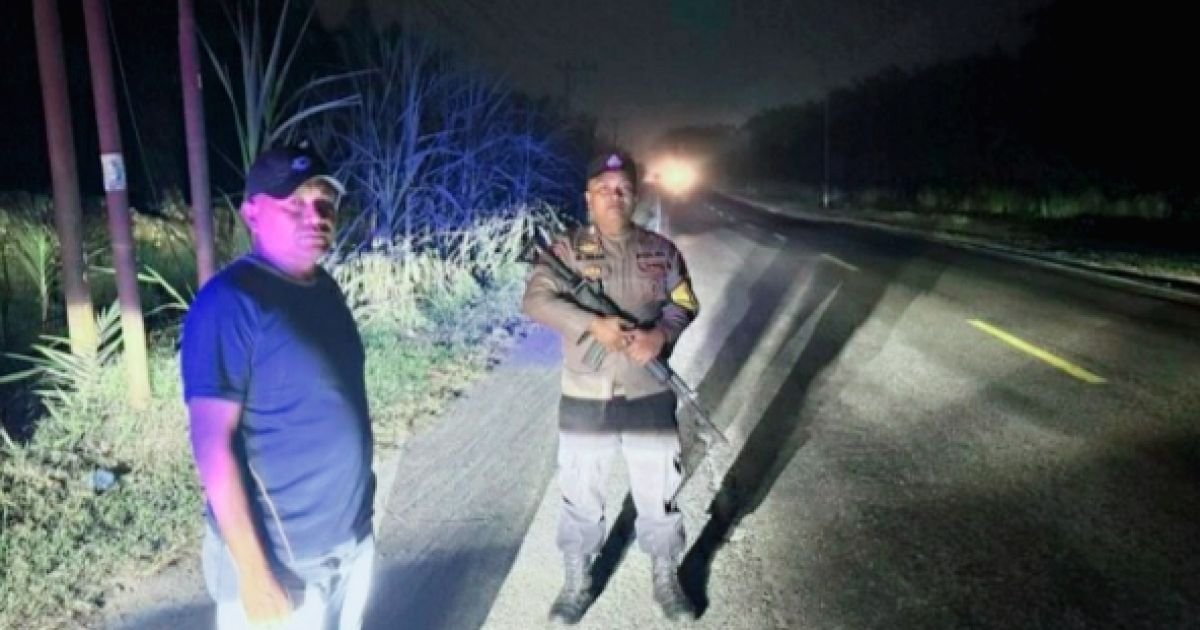 Personil Polsek Lima Puluh Polres Batu Bara Laksanakan Patroli Mobil Antisipasi Tawuran Dan Geng Motor