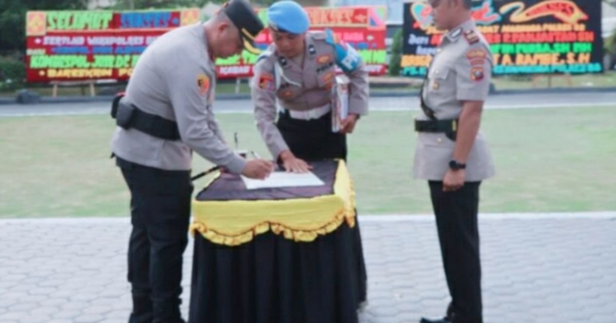 Polres Batu Bara Mengelar Upacara Serah Terima Jabatan Pejabat Utama