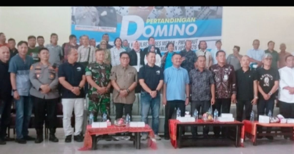 Kapolrestabes Medan Meriahkan HPN 2026  Kombes Pol Dr.Jean Calvijn Simanjuntak Nilai Domino Kegiatan Positif Mempererat Kebersamaan