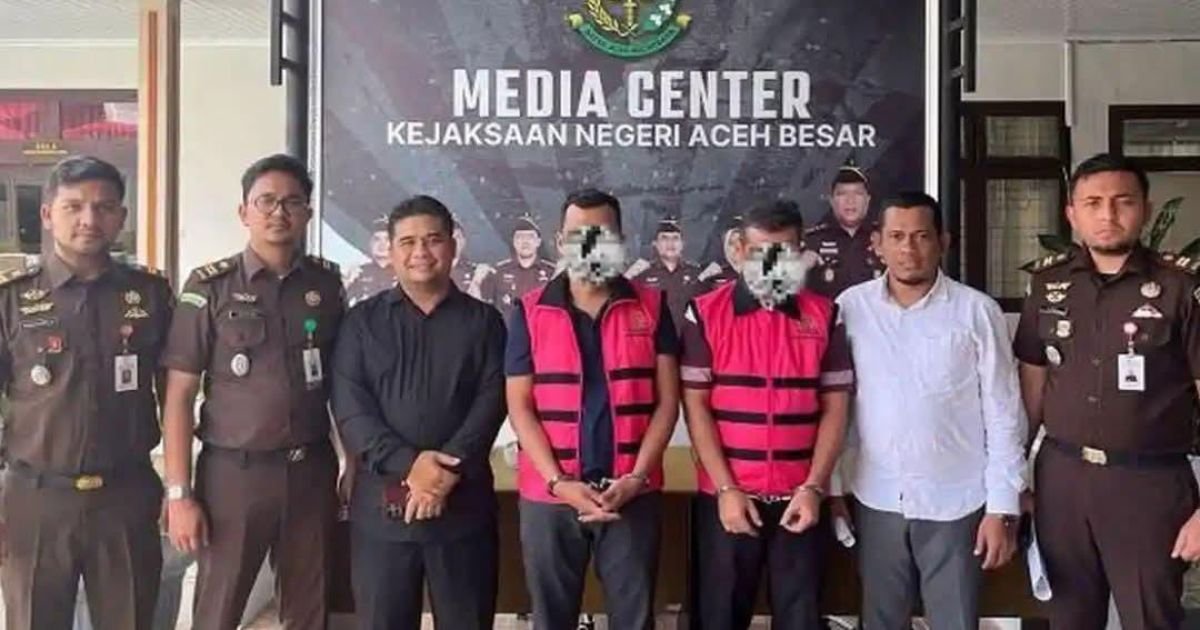 Korp Adhyaksa  di Daerah Gencar Berantas Korupsi SPPD Fiktif, Dua Pejabat Inspektorat Aceh Besar Digelandang ke Rutan