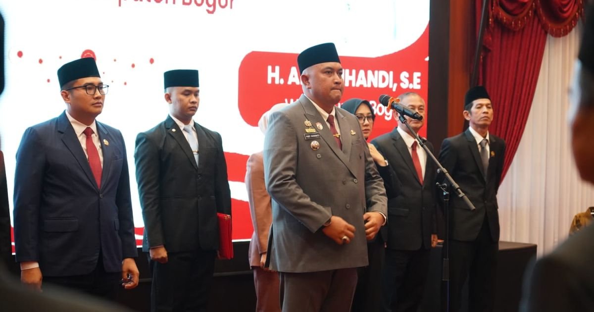 Bupati Bogor Rudy Susmanto Lantik 24 Pejabat Eselon III dan IV Untuk Perkuat Kinerja Pemerintahan