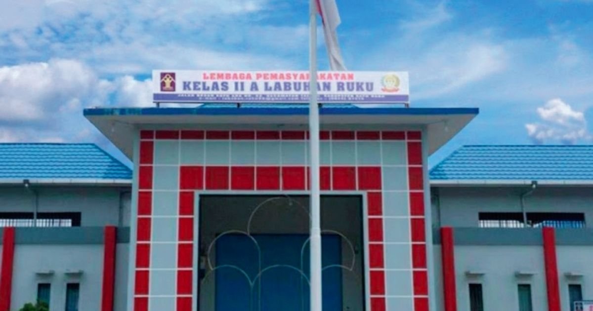 Ada Apa Nich Kalapas Kelas IIA Labuhan Ruku Diduga Alergi Kepada Wartawan ?