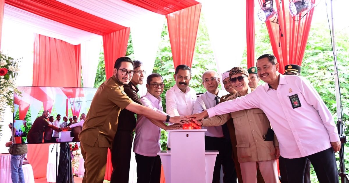 Kejati Jawa Barat Dampingi Plt Wakil Jaksa Agung Resmikan Groundbreaking Rumah Sakit Adhyaksa Hadirkan Layanan Prima ke Masyarakat