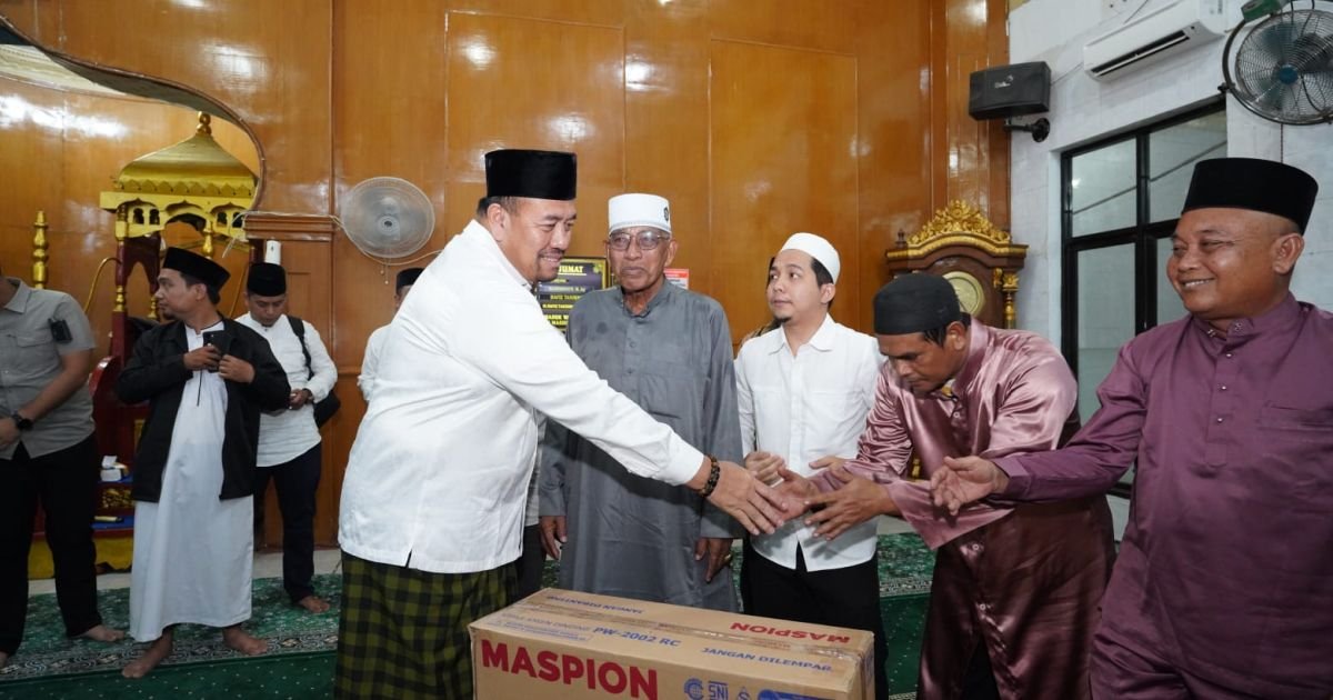 Pererat Tali Silaturahmi, Bupati Baharuddin Safari Ramadhan Ke Tanjung Tiram