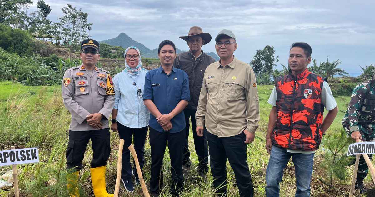Sekda Ajat Ingin Gerakan Menanam Lahir dari Hati, Bukan Sekadar Program