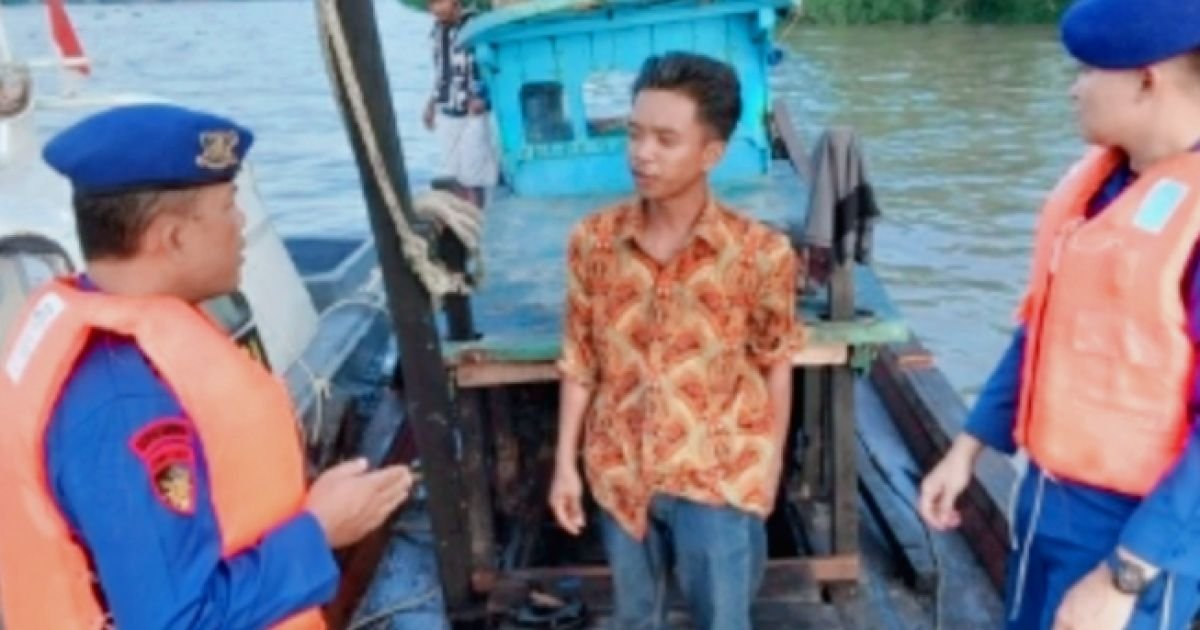 Satuan Polairud Polres Tanjungbalai Periksa Kapal Nelayan Dan Jaga Keamanan Laut