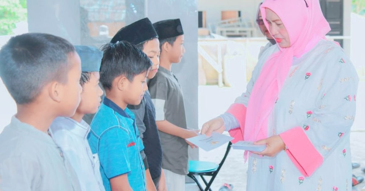 Ny. Henny Heridawaty Tegaskan Komitmen TP PKK Batu Bara Hadir Di Tengah Masyarakat Melalui Aksi Sosial