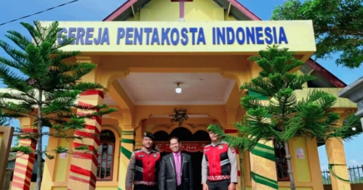 Personil Satsamapta Polres Batu Bara Laksanakan Patroli Roda Empat Dan Pengamanan Rumah Ibadah