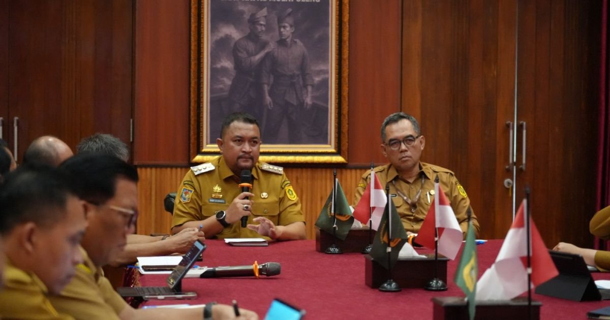 Perkuat Bupati Bogor Bahas Penataan TPA Galuga, Penguatan Sistem Perizinan, dan Penyiapan Pj Kepala Desa dari ASN Serta Pilkades