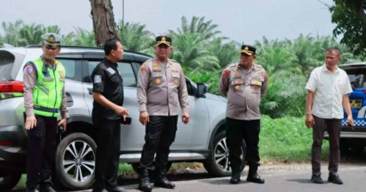 Kapolres Batu Bara AKBP Doly Nelson HH Nainggolan SH MH Cek Jalan Rusak Dan Stok BBM Jelang Ops Ketupat Toba