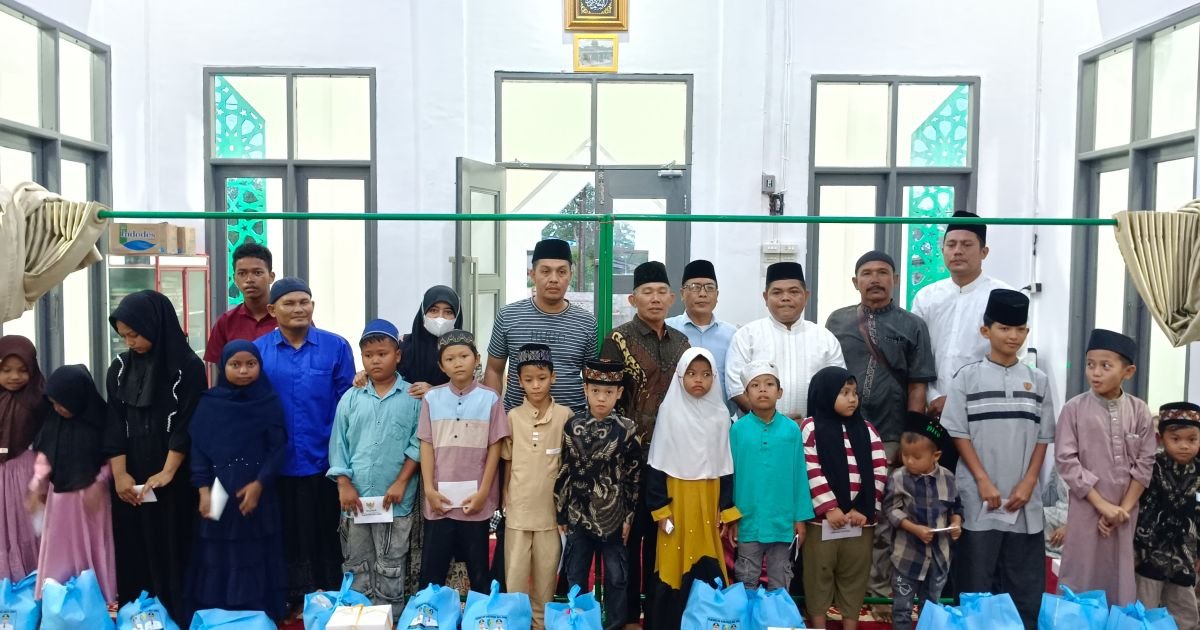 Media Center Bahagia Bukber Bersama Anak Yatim Di Kecamatan Nibung Hangus