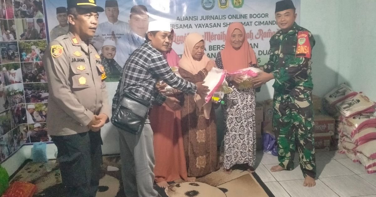 Didampingi Kapolsek Caringin, AJOBS Santuni Ratusan Yatim dan Dhuafa