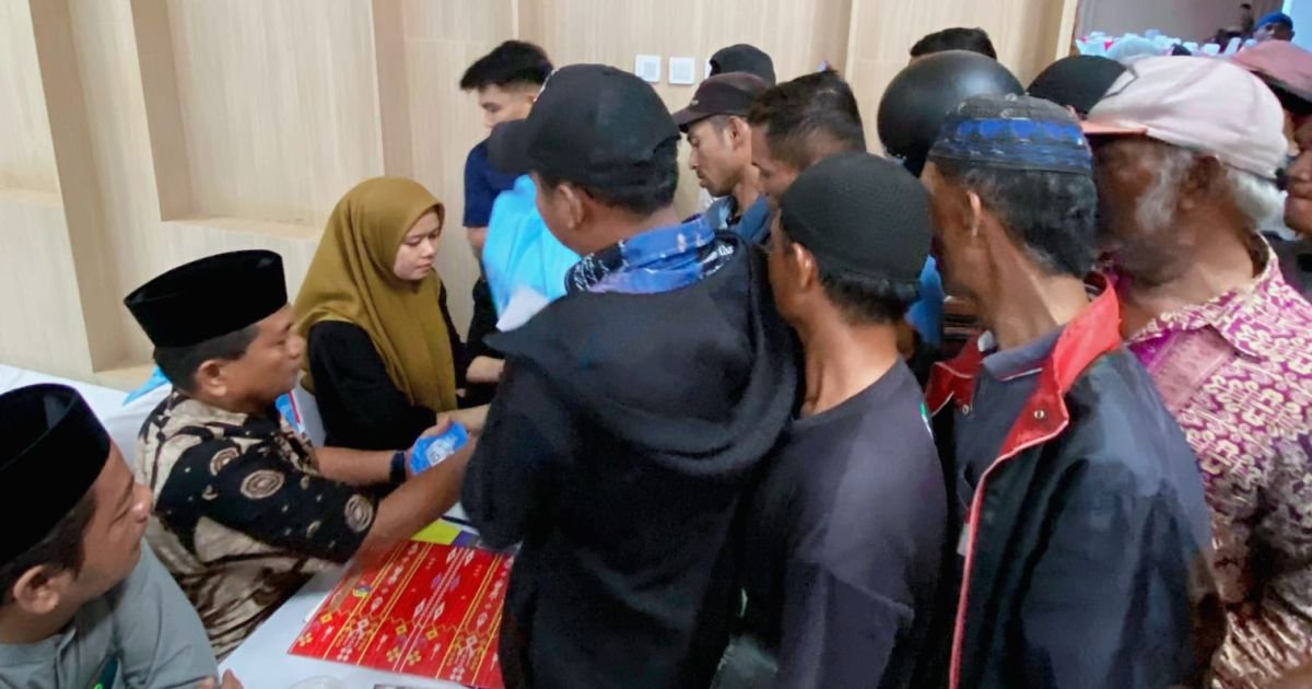 Ratusan Becak Bermotor Gruduk Kantor Bupati Batu Bara ?