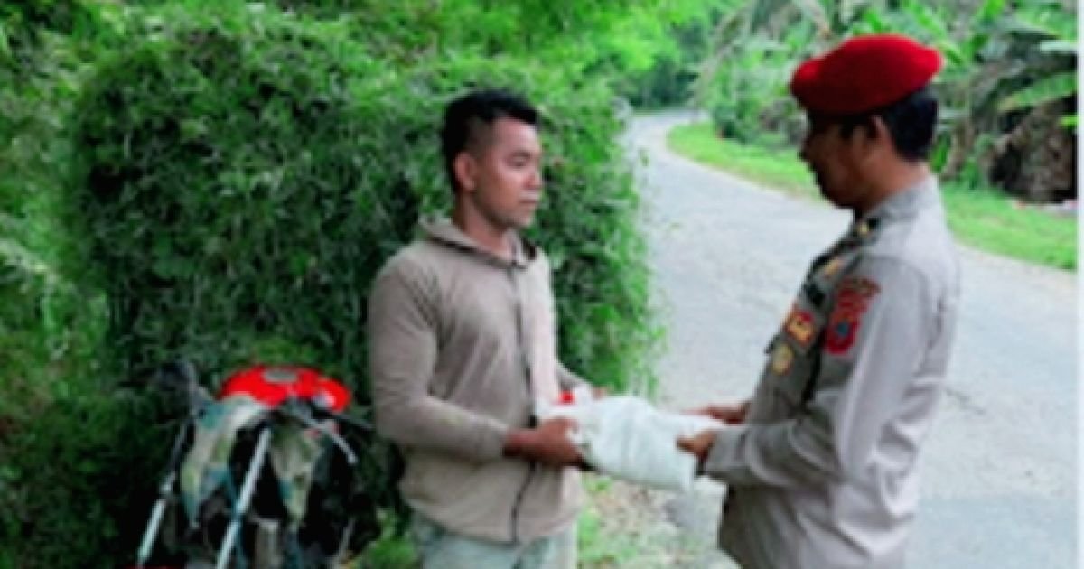 Jumat Berkah Jelang Lebaran Min Satu Satnarkoba Polres Batu Bara Berbagi