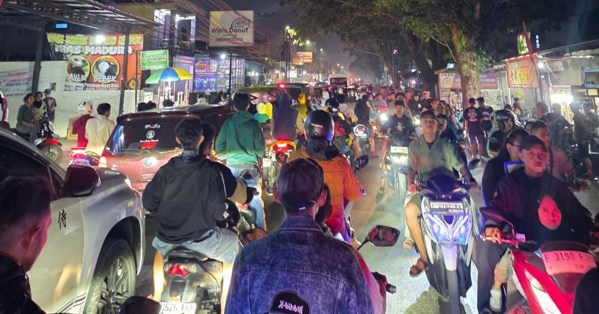 Suasana Lebaran 2 Syawal waktunya Masyarakat Bersilaturohmi Kemacetan Panjang tak Terhindarkan
