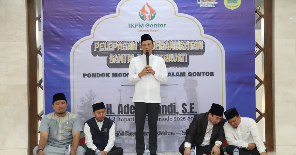 Wakil Bupati Bogor Ade Ruhendi Jaro Ade Lepas Santri dan Santriwati Asal Kabupaten Bogor Menuju Gontor