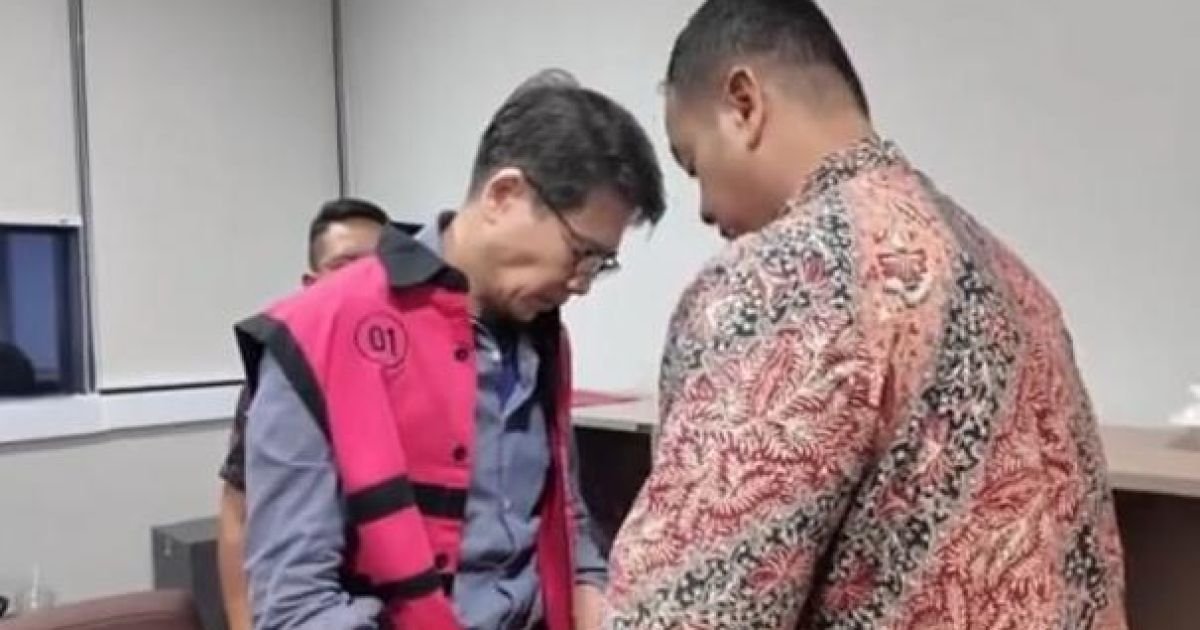 Ket Foto  : ST Selaku Beneficial Owner PT AKT dalam perkara dugaan tindak pidana korupsi Penyimpangan dalam Pengelolaan Pertambangan PT AKT di Kabupaten Murung Raya, Kalimantan Tengah