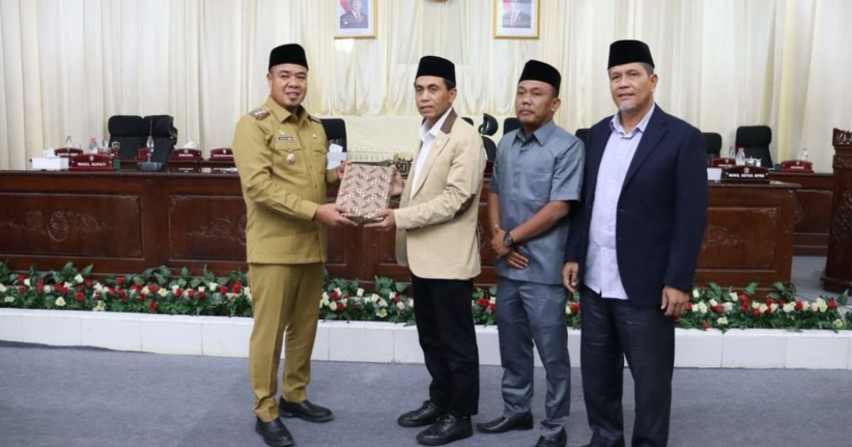DPRD Batu Bara Rapat Paripurna Penyampaian Nota LKPJ Bupati Tahun 2025
