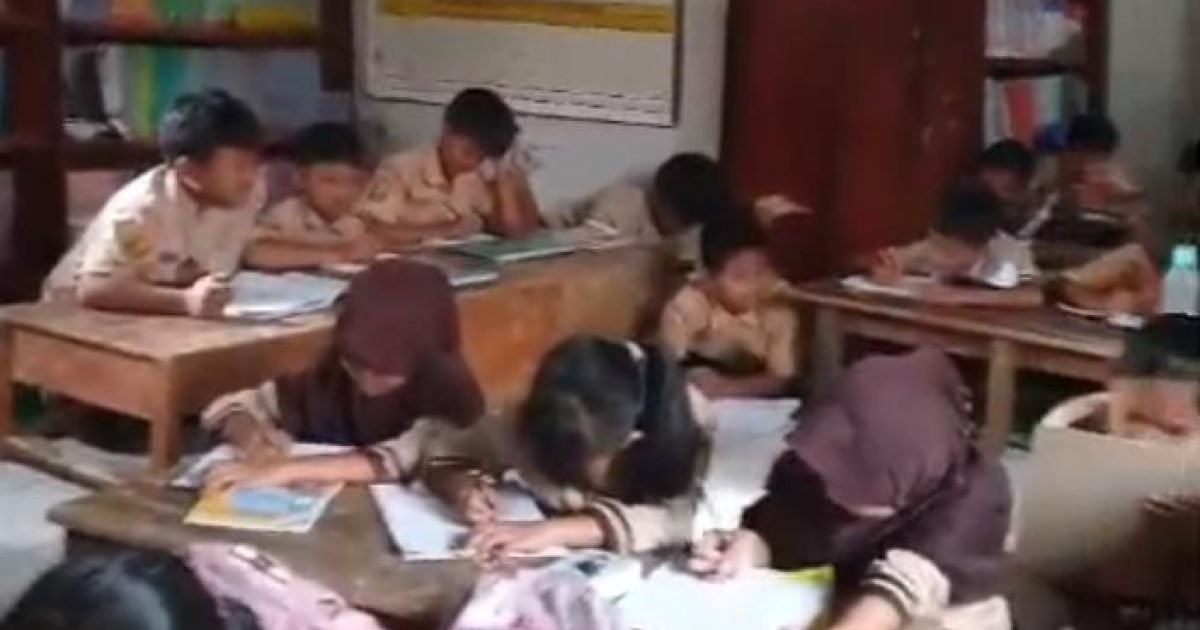 Bogor Barat Menjerit : Anak Belajar di Sekolah Ruksak, TK Geratis Terancam Tutup Akibat Penutupan Tambang di Cigudeg?