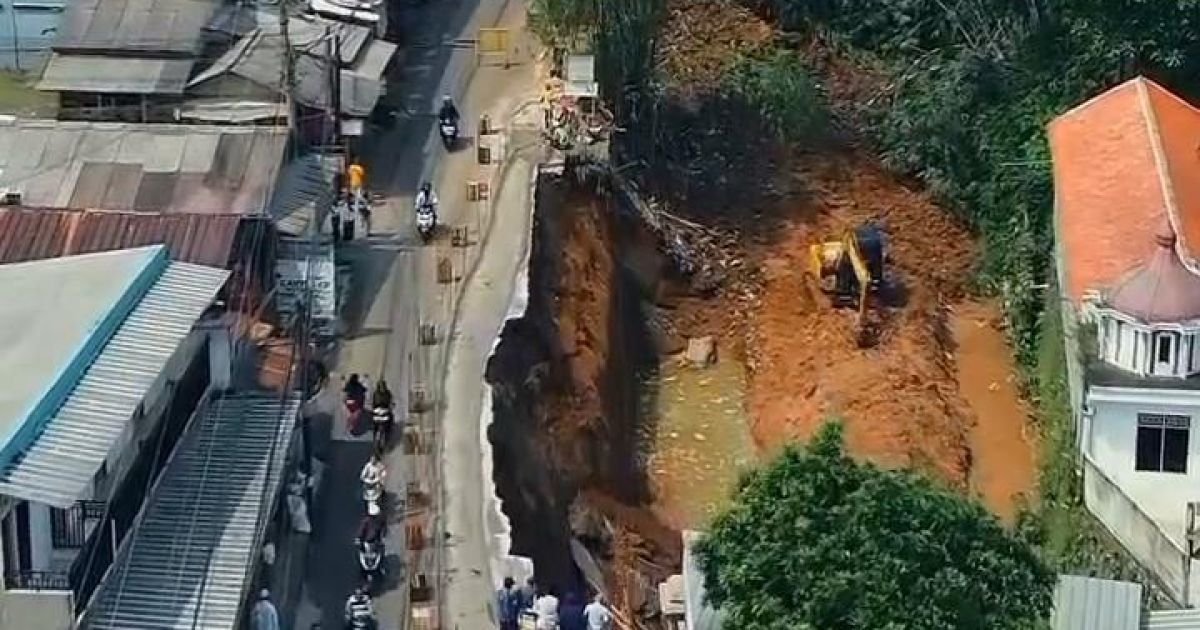 Luka Jalan, Luka Warga Cikampak-Bojong Rangkas : Jalur Mati yang Menyiksa