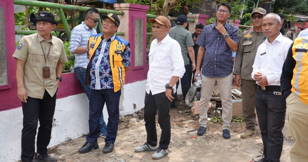 Ket Foto  : Suryanto Kadis PUPR dan Sekdis PUPR Pemkab Bogor