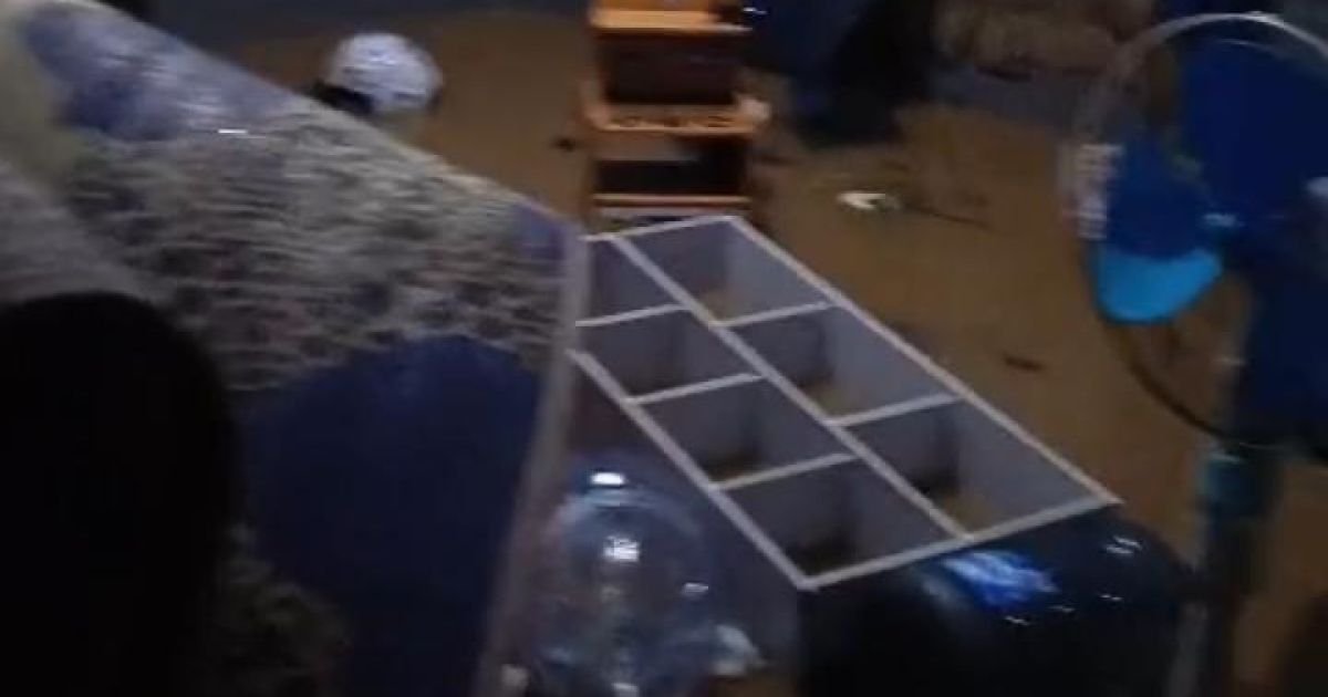 Diguyur Hujan Deras, Desa Rengasjajar Bogor Dikepung Banjir Hingga Sepinggang Orang Dewasa, Warga Mulai Mengungsi