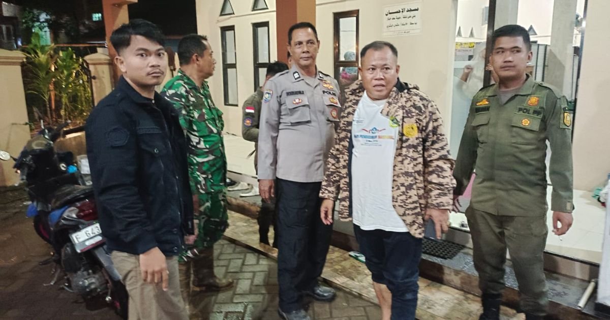 Bupati Bogor Intensifkan Penanganan Banjir Cigudeg, Evakuasi Warga dan Bantuan Mulai Didistribusikan