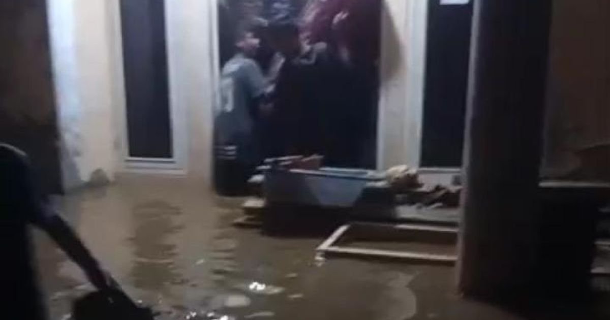 Luapan Sungai Cidurian Rendam Kecamatan Jasinga, Banjir di Desa Pangaur Jembatan Putus Warga Terisolasi