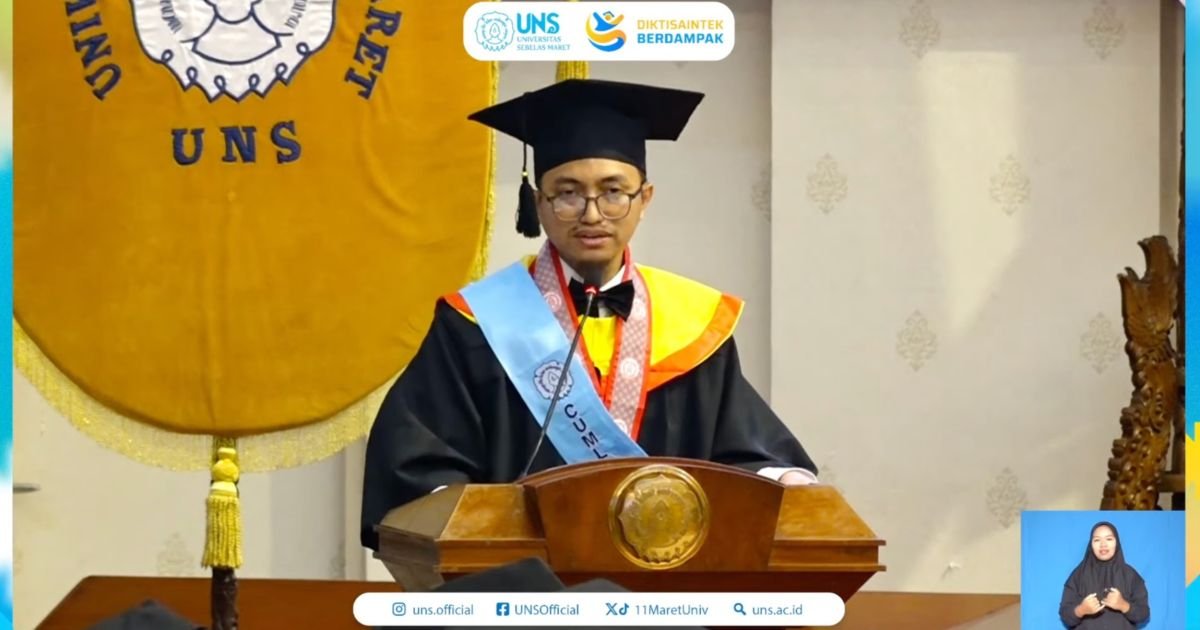 Dr. AM Mustain Nasoha Wakil Wisudawan Periode III UNS 2026: Transformasi Ilmu Menuju Aksi sebagai Fondasi Pengabdian Nasional