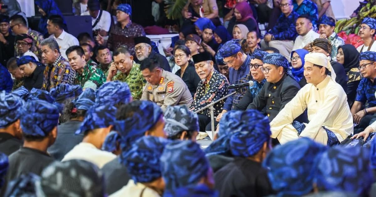 Gubernur Banten Terima “Titipan” Alam dari Baduy, Ingatkan: Gunung Jangan Dirusak!