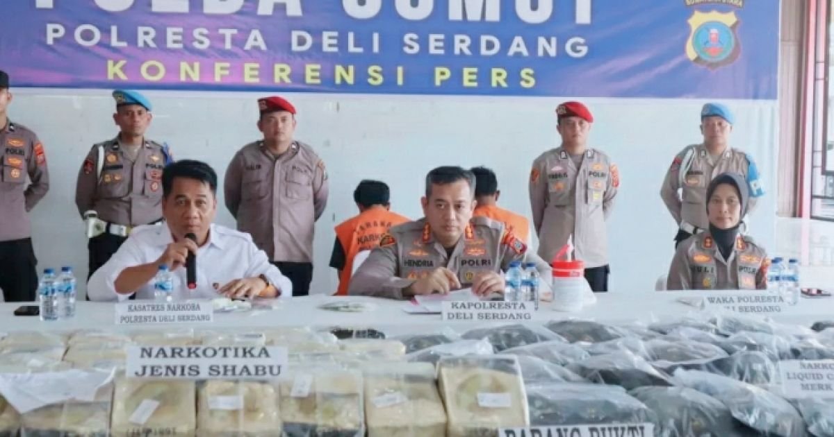 Satnarkoba Polresta Deli Serdang Sergap 3 Tersangka Di Gerbang Tol Lubuk Pakam Amankan  53 Kg Sabu -Sabu