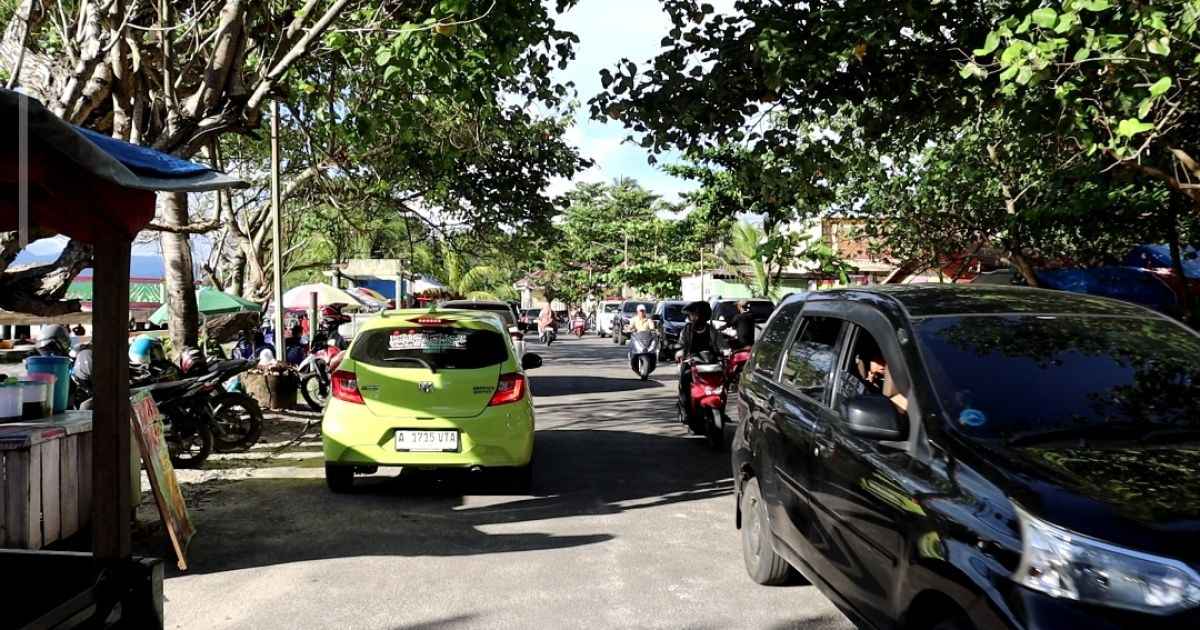 Netizen Bongkar Dugaan Pungli Masif di Pantai Labuhan Jukung, Wisatawan Ngaku Dipalak Hingga Rp.300 Ribu