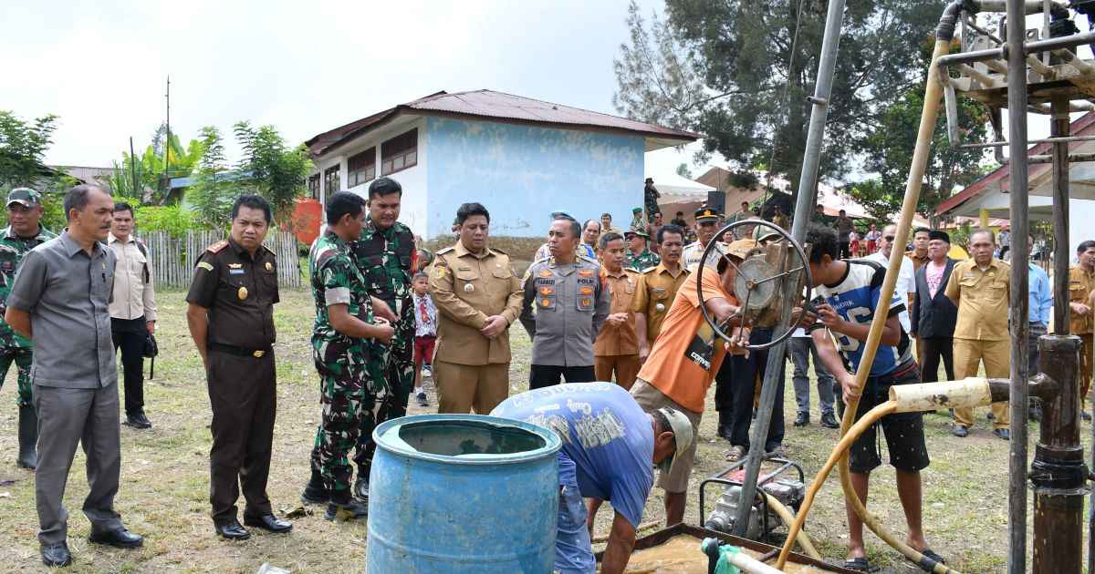 Bupati Samosir Bersama Dandim 0210/TU Launching 30 Sumur Bor Bantuan KASAD, Wujud Kepemimpinan Kolaboratif Menjawab Kebutuhan Air Bersih