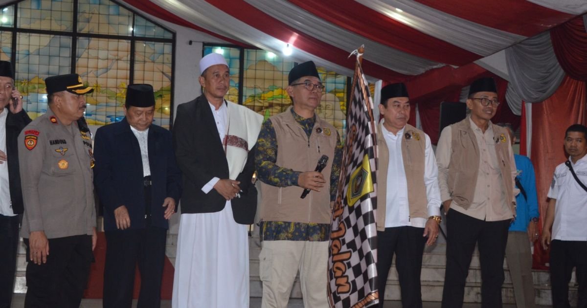 Jamaah Haji Kloter 07 JKS Menuju Tanah Suci, Bupati Bogor Pesan Jaga Kesehatan dan Kekompakan
