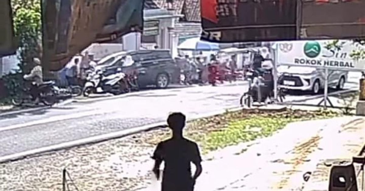 Mobil Innova Seruduk Siswa SD di Pandeglang, 1 Tewas dan 8 Luka-luka