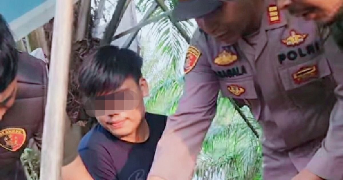 Kapolsek Lima Puluh AKP Salomo Sagala SH Dan Jajaran  Grebek Sarang Narkoba di Desa Empat Negri