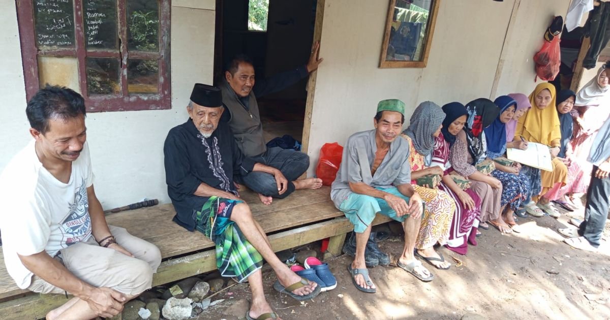 Rumah Warga di Pandeglang Disambar Petir, DPRD Banten Tinjau Lokasi