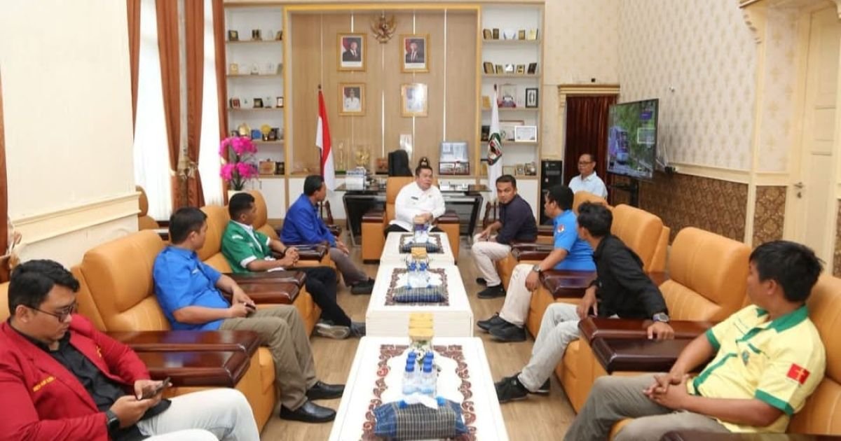 Pengurus KNPI Pematangsiantar Siturahmi dengan Wali Kota Wesly, Sampaikan Agenda Musda 9 Mei 2026