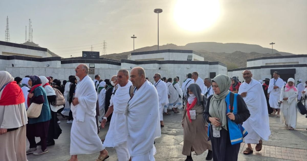 Cuaca 41 Derajat Celcius, Calhaj Bogor Maksimalkan Ibadah di Pagi Hari