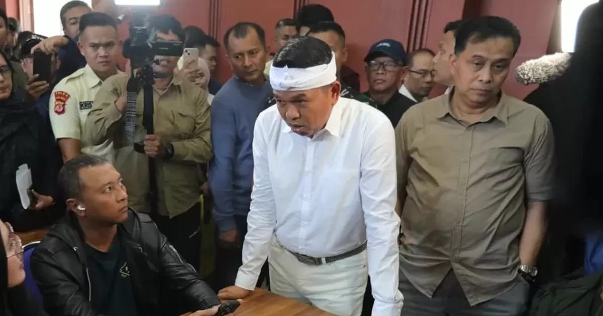 Gubernur Jabar Dedi Mulyadi Nonaktifkan Kepala Tikomdik Disdik Jabar,Akibat Kisruh SPMB 2026 Memanas