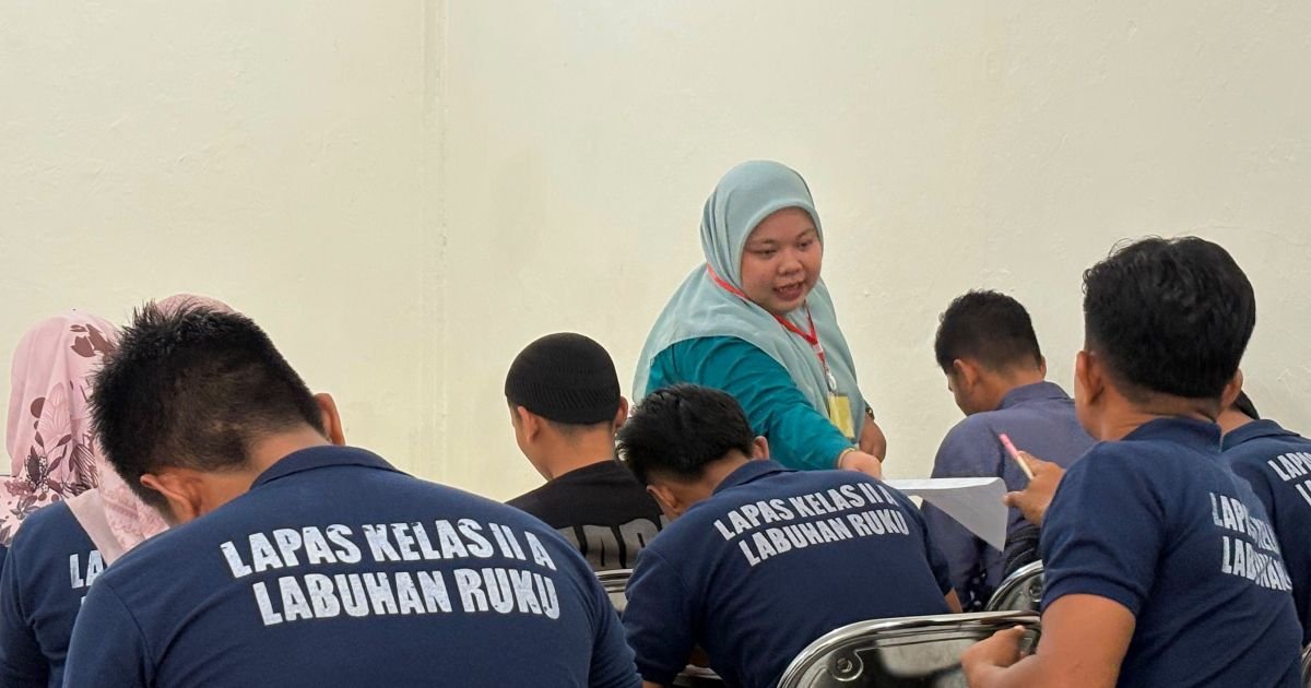 Menimba Ilmu di Balik Jeruji, WBP Lapas Labuhan Ruku Antusias Ikuti UAS Kesetaraan