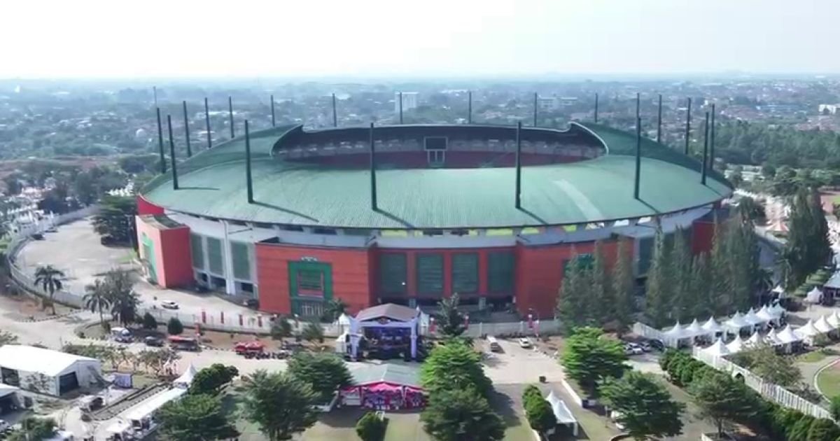 Respons Keluhan Masyarakat, UPT Stadion Pakansari Perkuat Pengamanan dan Penerangan Area Parkir