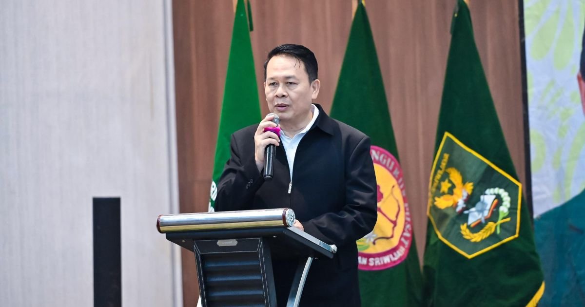 Ket  Foto  : Junaidi Rusli Ketua Panitia