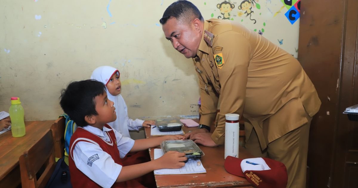 Bupati Bogor Rudy Susmanto Komitmen Menjaga Generasi Emas Indonesia Melalui Program KAMI Mendengar