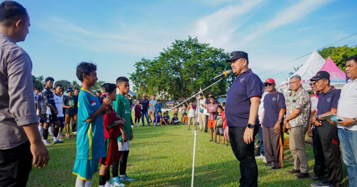 Resmi di Buka Bupati  Turnamen Sepak Bola Pemuda Sei Balai Cup II Tahun 2026