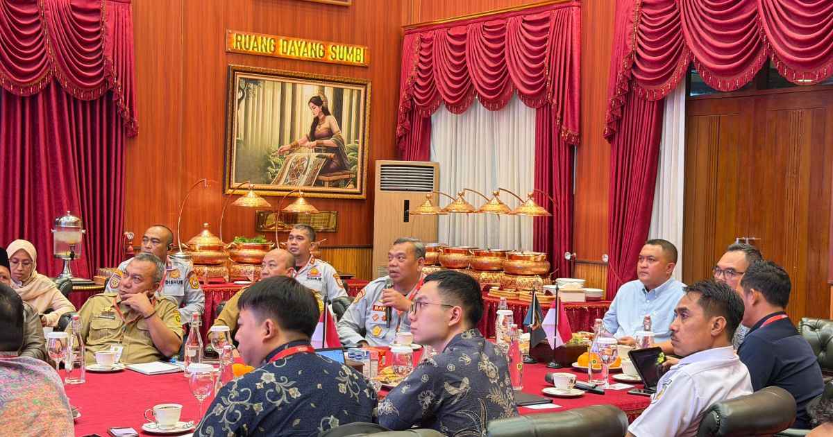 Bupati Bogor Dorong Pengembangan Jaringan Perkeretaapian Selatan dan Barat untuk Atasi Kemacetan dan Perkuat Ekonomi Wilayah