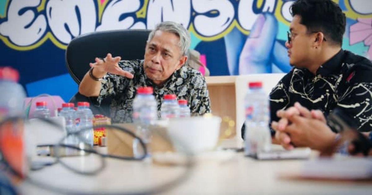 Ket  Foto  : Wakil Menteri Sosial Agus Jabo Priyono