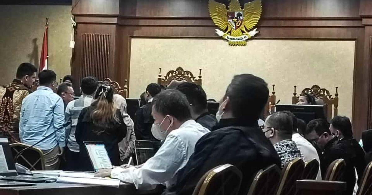 Kredit Fiktif Bank Jatim: Sidang Ungkap Modus Nominee hingga Proyek Siluman BUMN