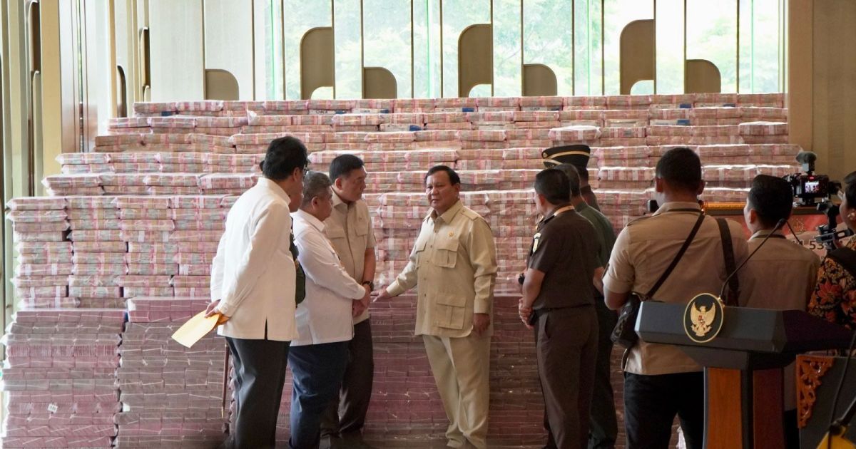 Kejagung Serahkan Rp13,25 Triliun Uang Pengganti Korupsi CPO kepada Kemenkeu, Disaksikan Presiden Prabowo